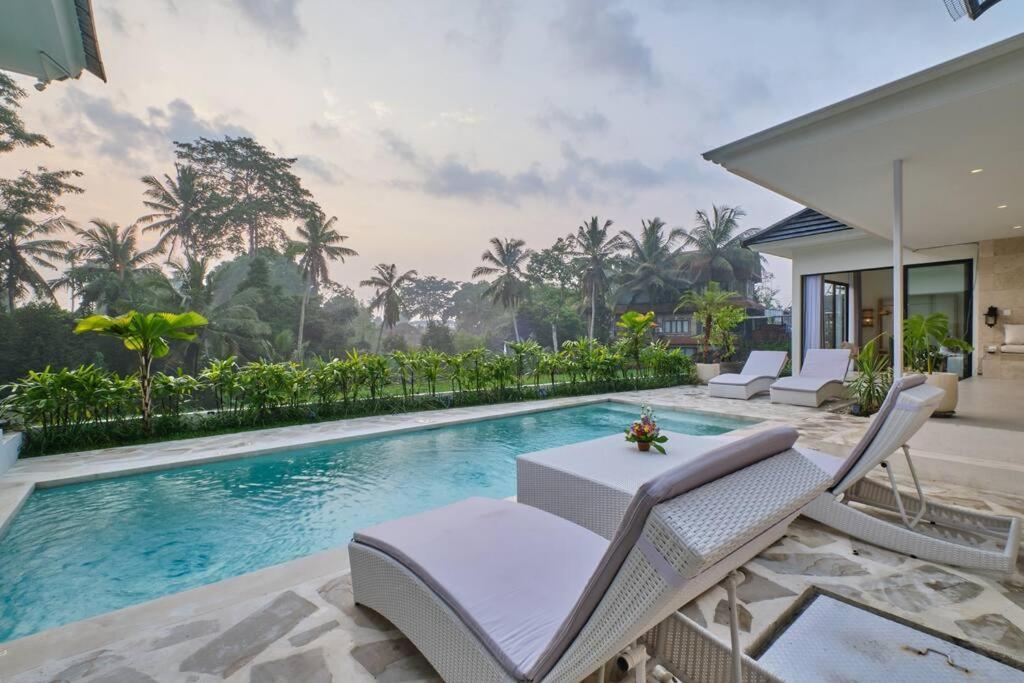 Newly! 3Bdr Modern Villa Close To Ubud Center Exterior foto